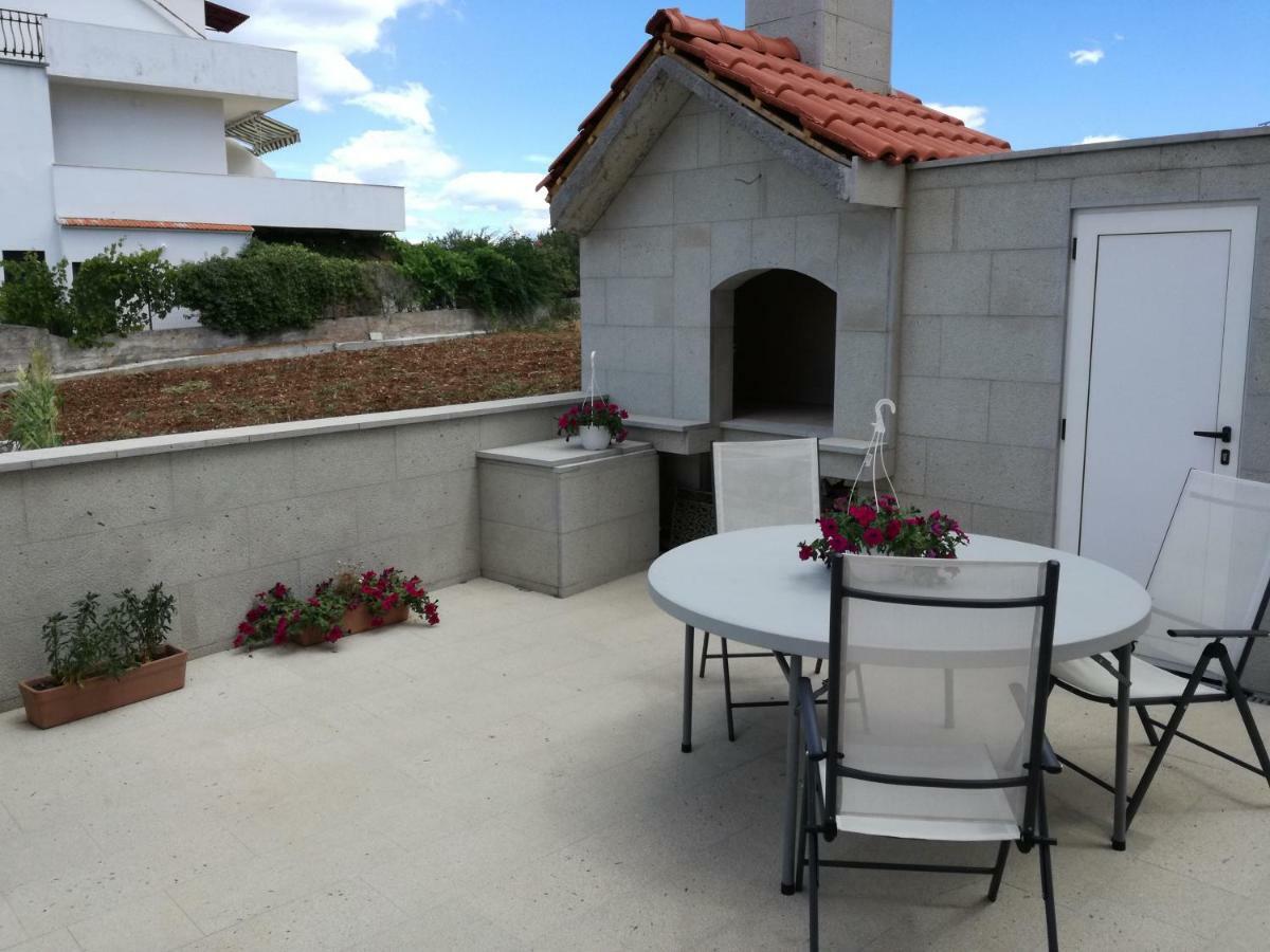 Apartment Juric トロギール エクステリア 写真